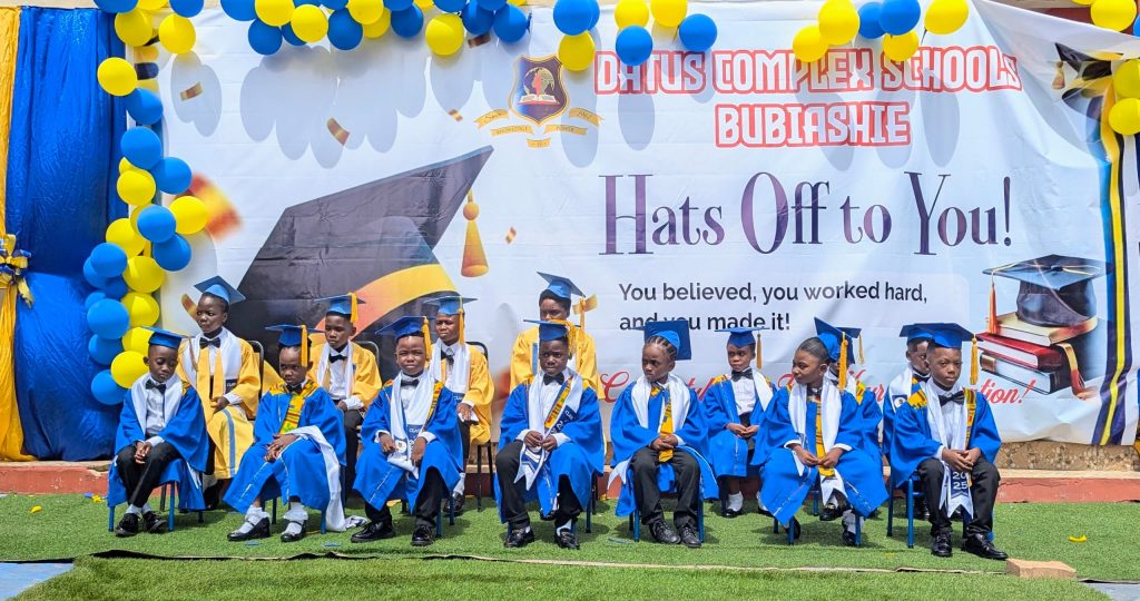 Datus Bubiashie Graduation - 2025 - group